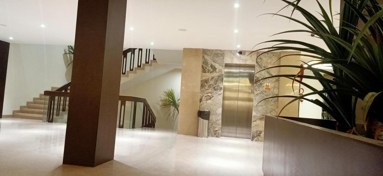 Hotel The Arindum Katni Ngoại thất bức ảnh